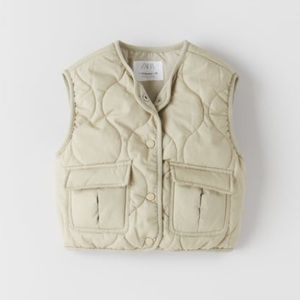 NWT Zara Light Weight Puffer Vest